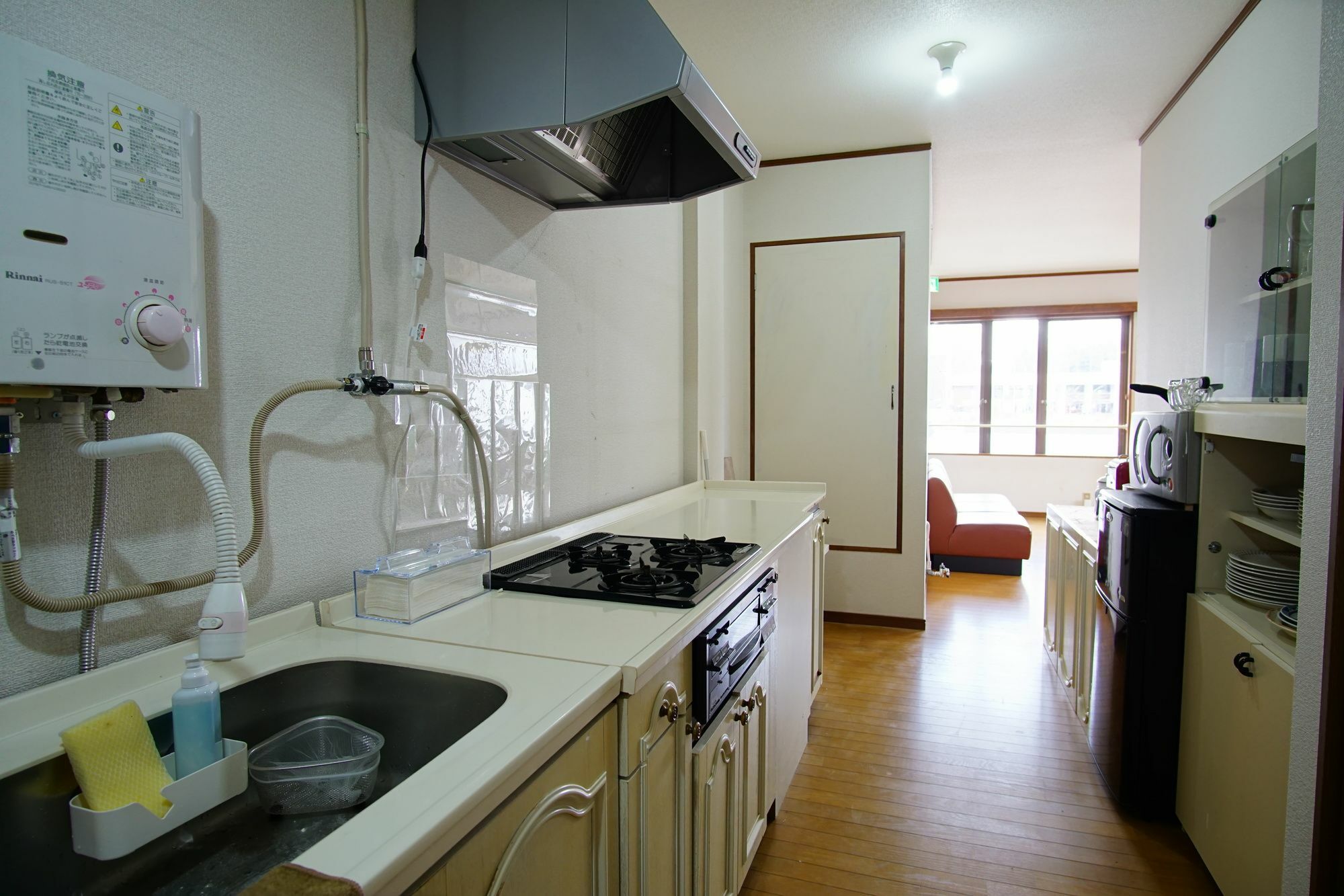 Hakuba Station Guesthouse En Ngoại thất bức ảnh